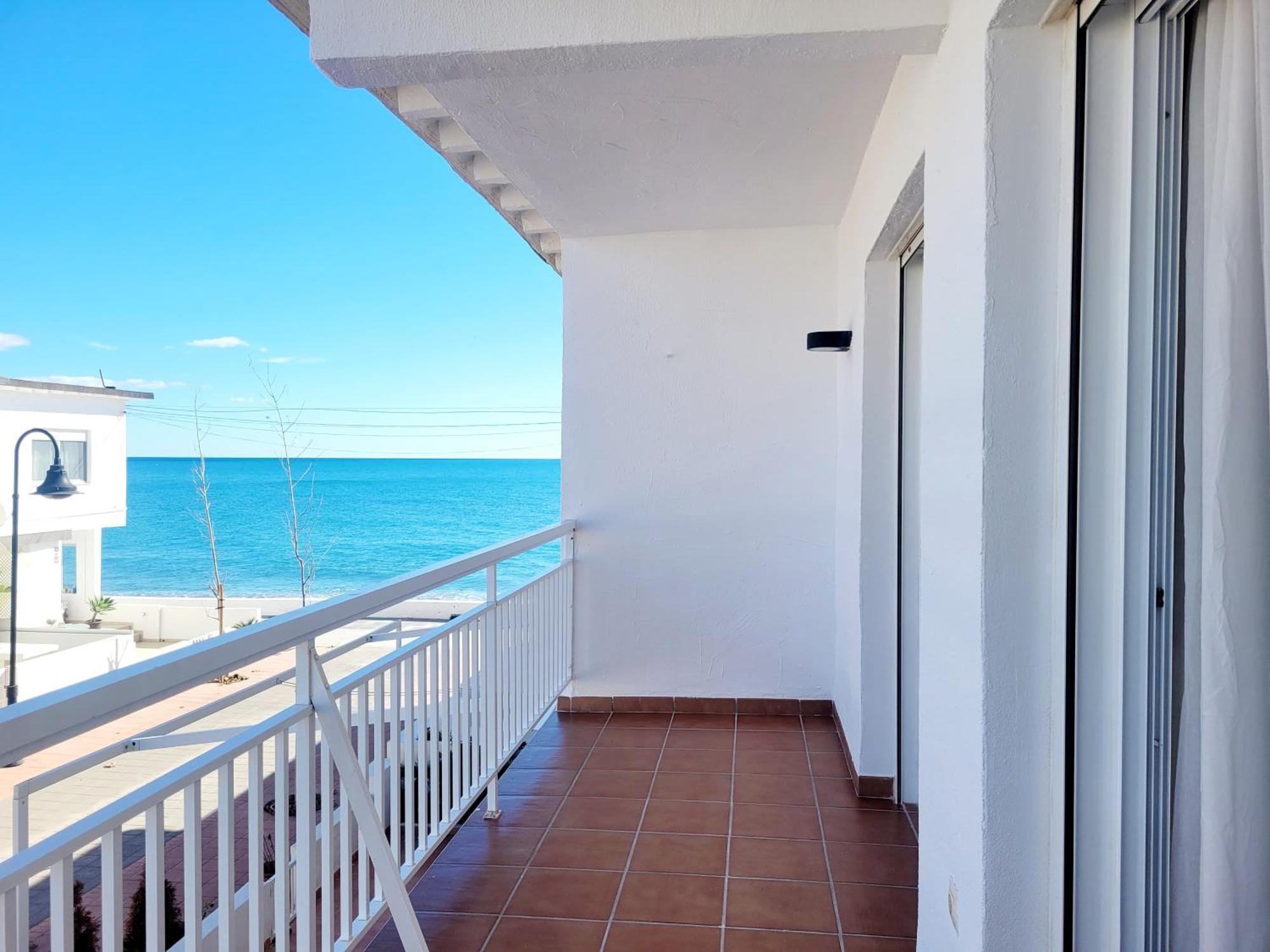 La Familia Beach House La Cala La Cala De Mijas Kültér fotó