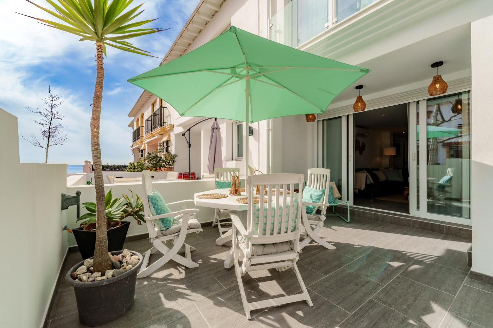 La Familia Beach House La Cala La Cala De Mijas Kültér fotó